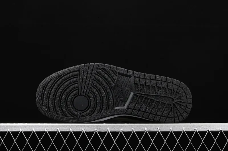 All categories Air Jordan Jordan series basketball shoes Air Jordan 1 Mid Air Jordan 1 Mid AJ1 Joe 1 mid-top series military green color BQ6472-030